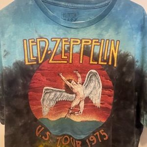 Led Zeppelin Vintage 1975 Tour T-Shirt Tie-Dye